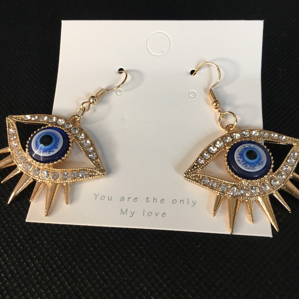 Stunning eye candy jewelry solid material